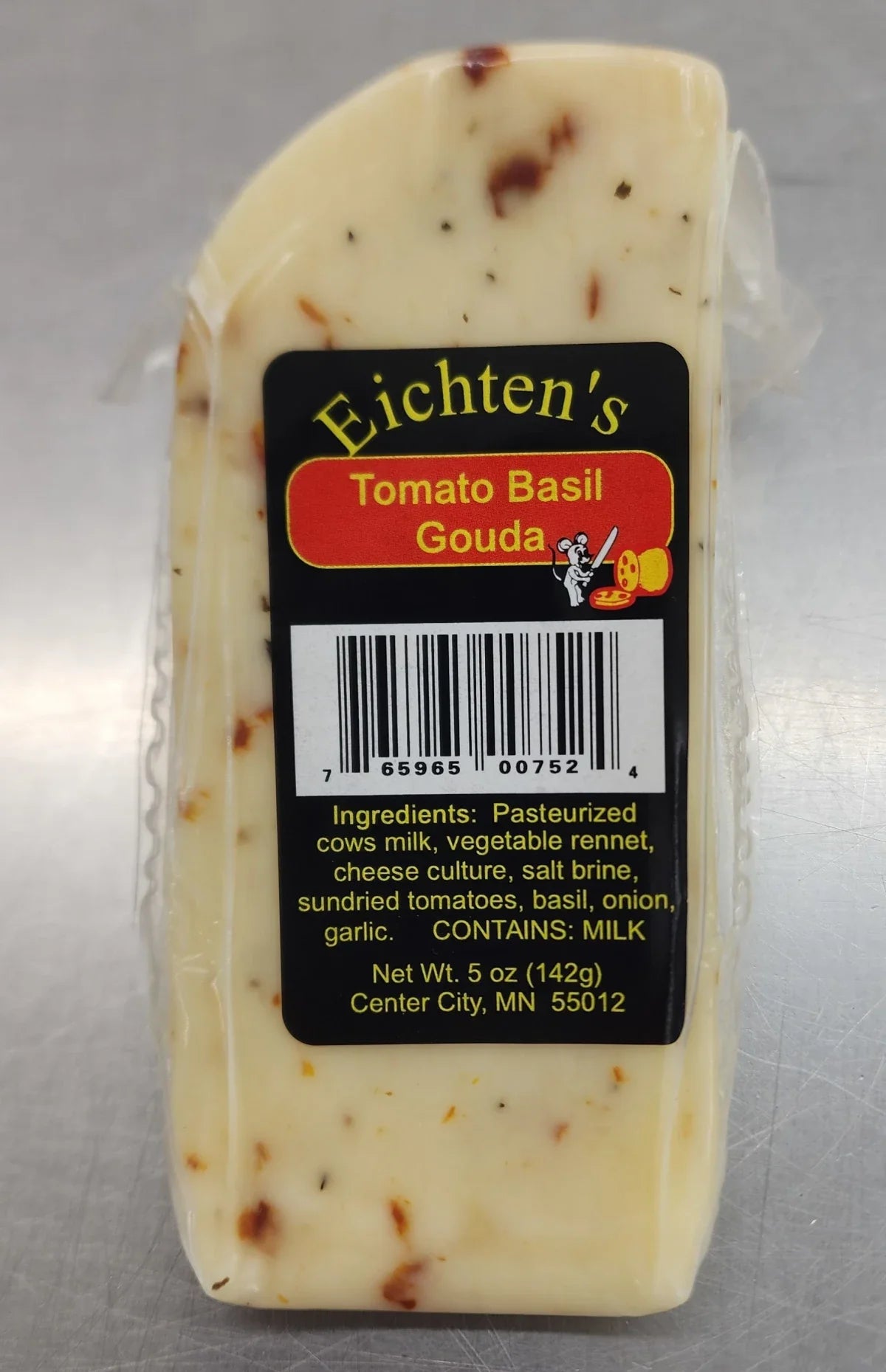 Eichten's Gouda Cheese Wedge